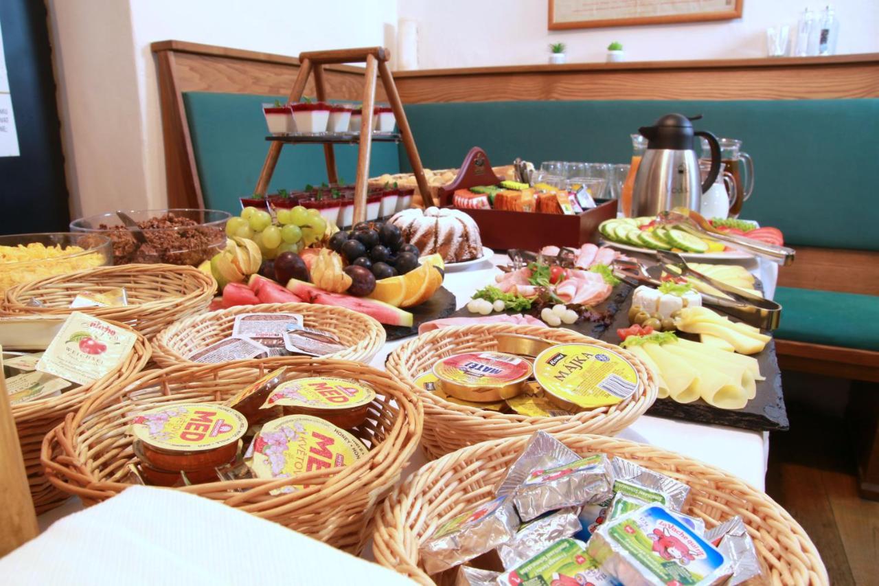 克朗普拉查斯酒店 普拉查蒂斯 外观 照片